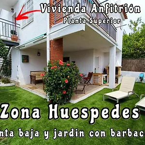 Apartamento En Planta Baja Habitación en casa particular