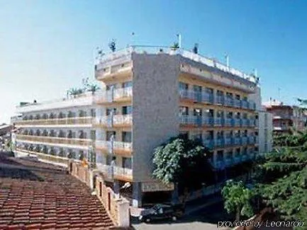 Merce Pineda de Mar Hotel